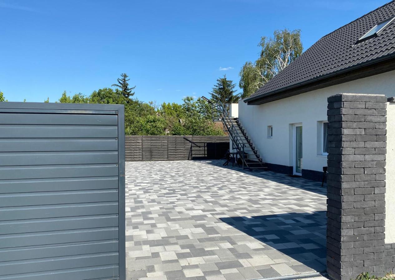 Freedom Apartman Morahalom Bagian luar foto