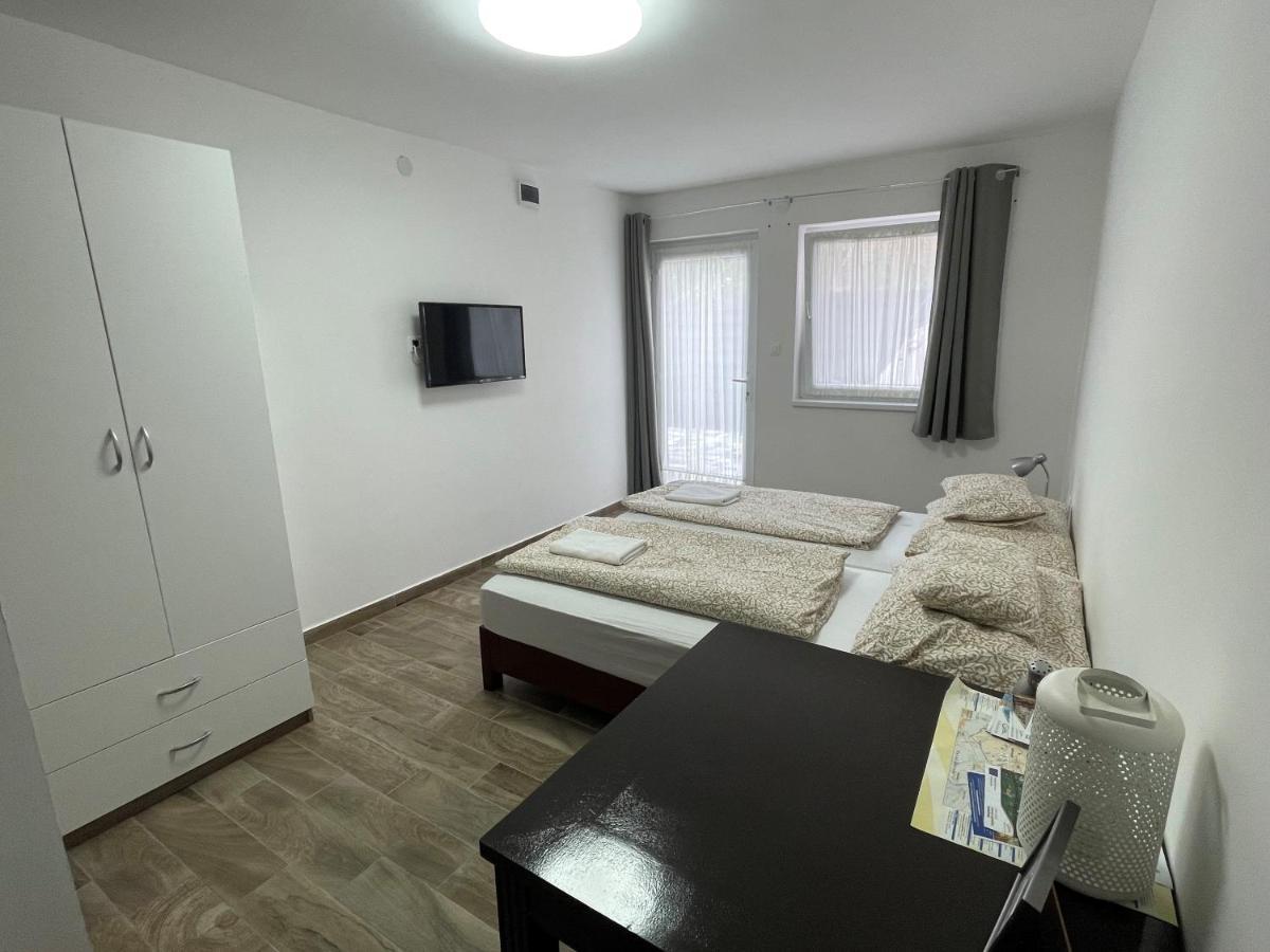 Freedom Apartman Morahalom Bagian luar foto
